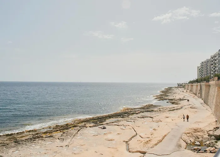 The 501 By Shmoo Apartment *