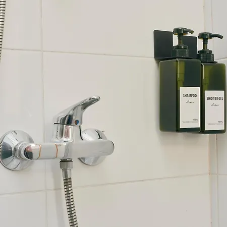 The 501 By Shmoo Апартаменты *